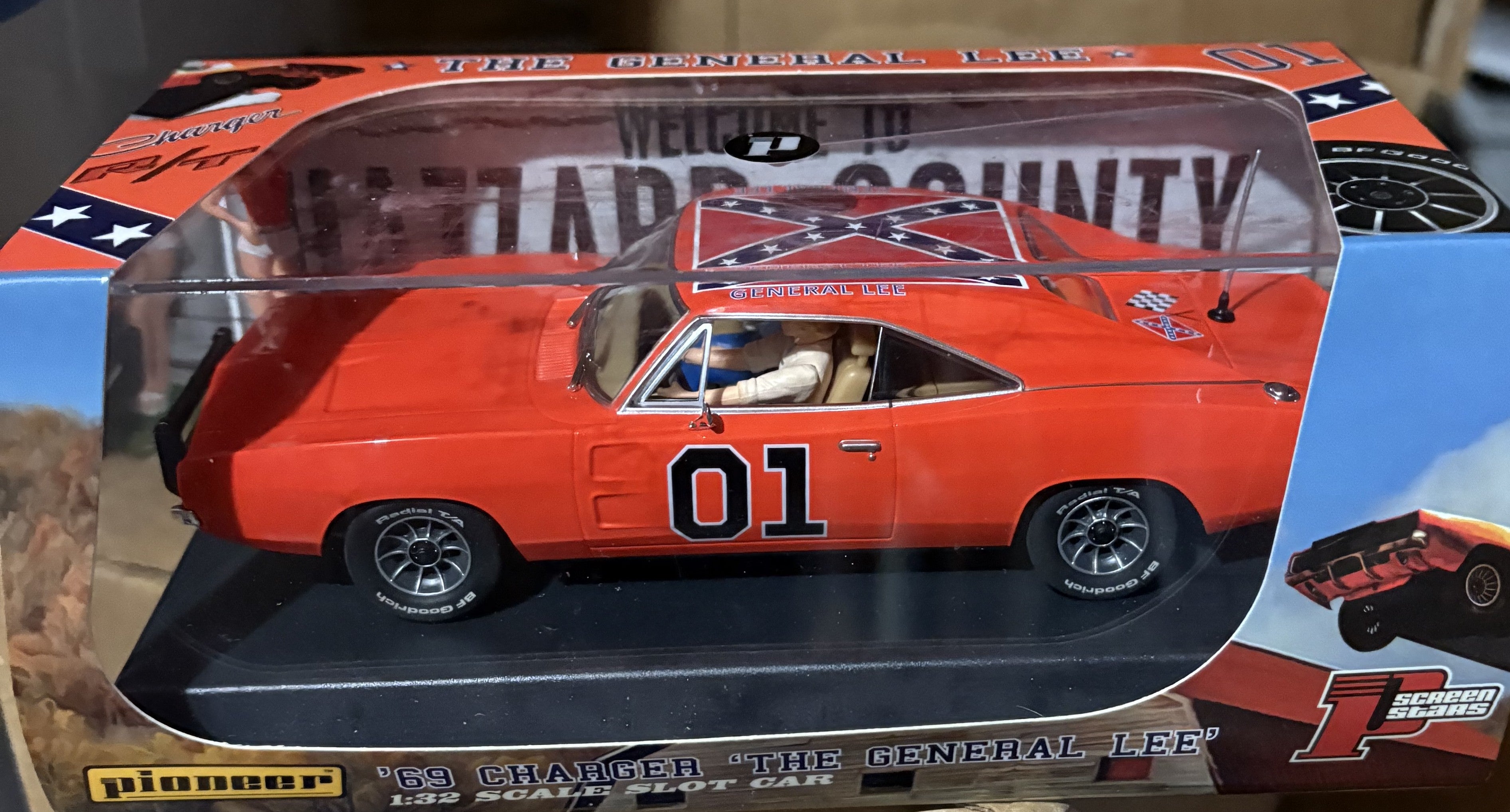 General Lee & Ghost of GL & Green Fury Cop TRACK CARS